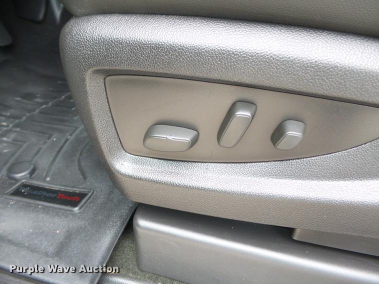 image for item DE7818 2015 GMC Sierra 1500 Crew Cab pickup truck