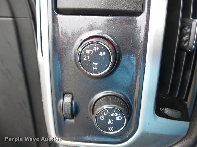 image for item DE7818 2015 GMC Sierra 1500 Crew Cab pickup truck