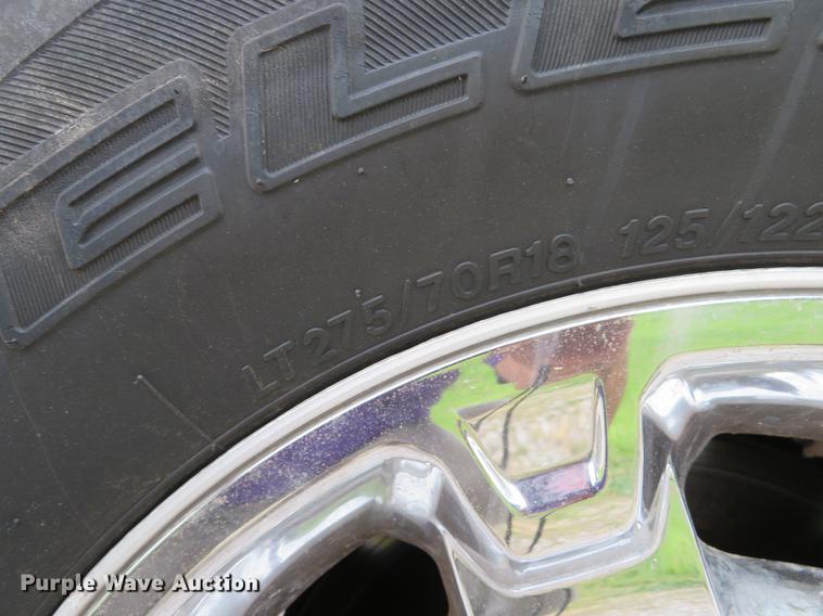 image for item DE8102 2013 Ford F250 Super Duty XLT Crew Cab pickup truck