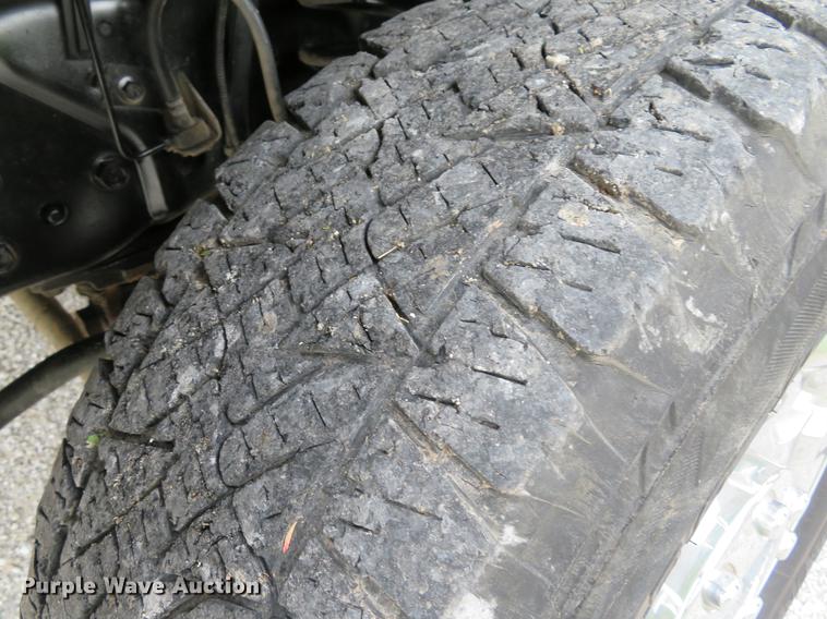 image for item DE8102 2013 Ford F250 Super Duty XLT Crew Cab pickup truck