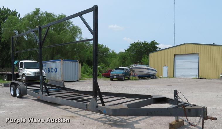 image for item DE8111 2001 Custom Trailer utility trailer