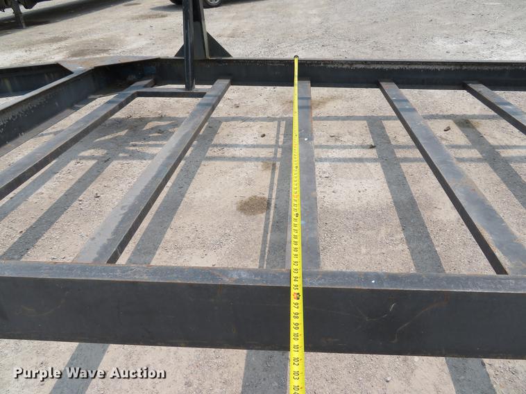 image for item DE8111 2001 Custom Trailer utility trailer