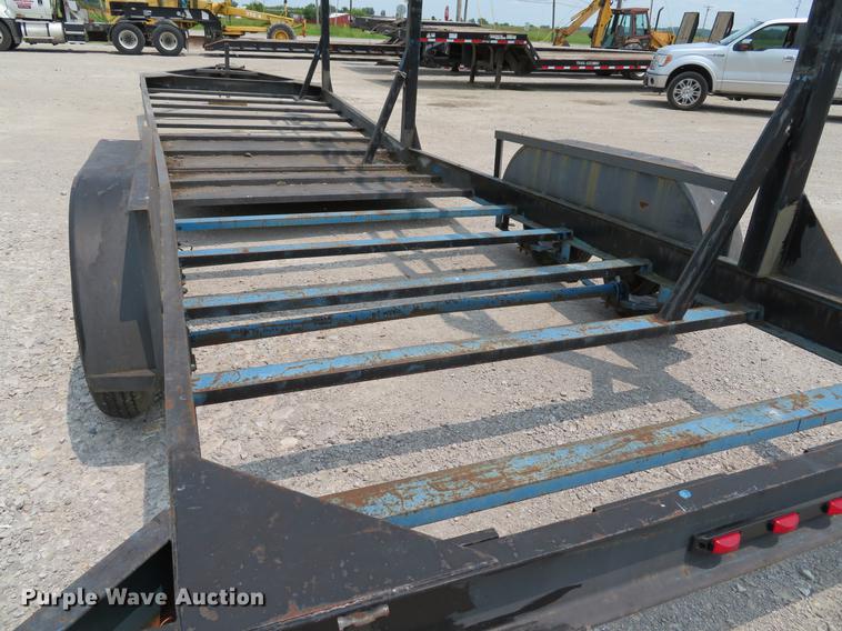 image for item DE8111 2001 Custom Trailer utility trailer