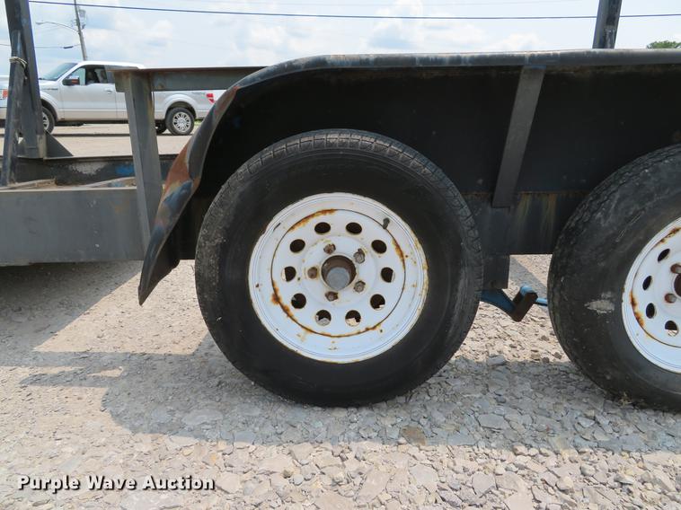 image for item DE8111 2001 Custom Trailer utility trailer