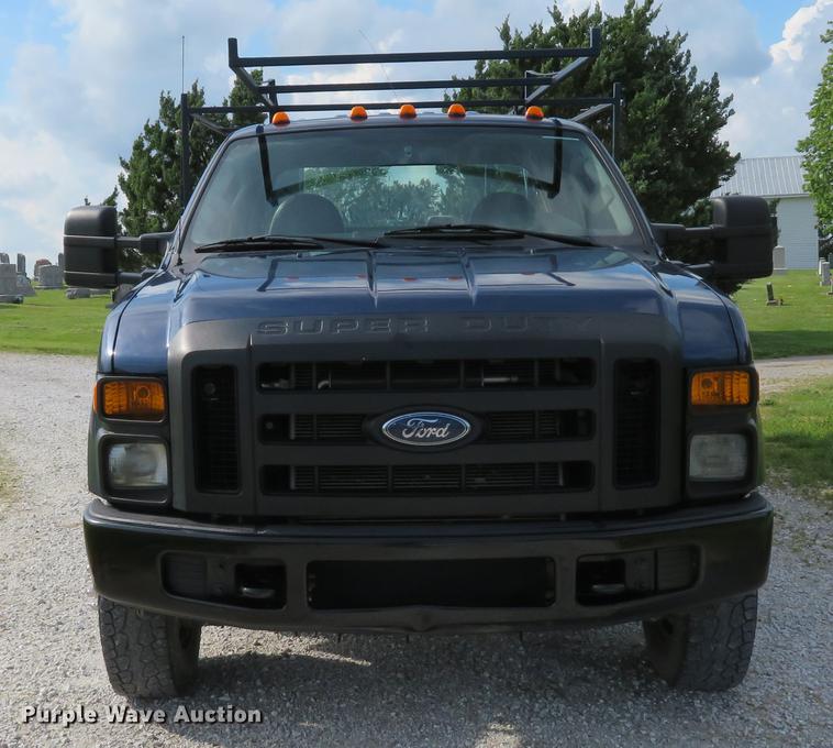 image for item DE8125 2008 Ford F350 Super Duty XL Crew Cab utility bed pickup truck