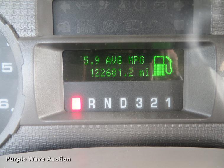 image for item DE8125 2008 Ford F350 Super Duty XL Crew Cab utility bed pickup truck