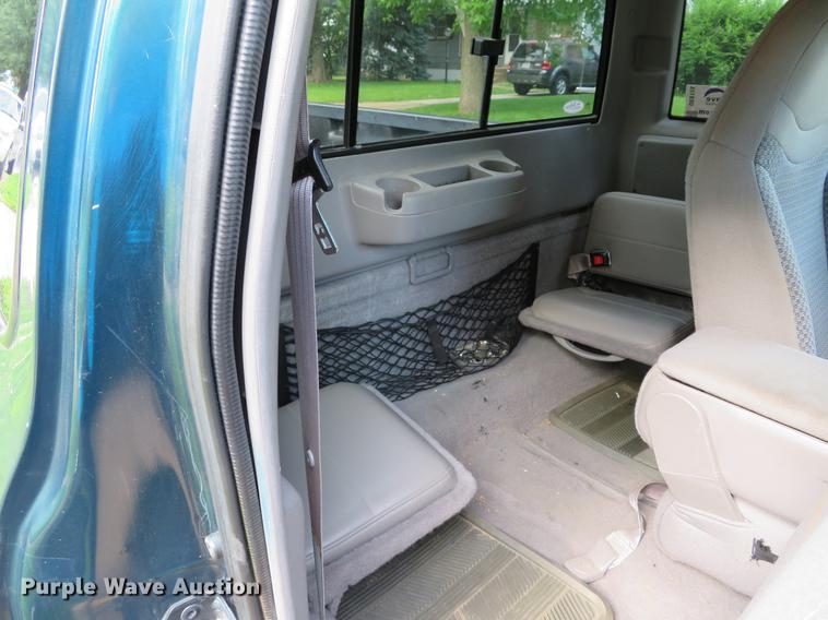 image for item DE8126 1998 Ford Ranger XLT SuperCab pickup truck