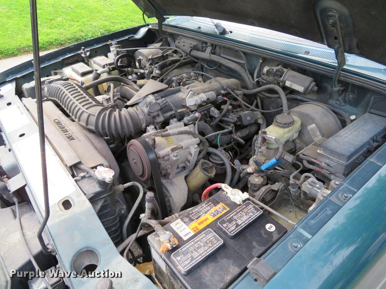 image for item DE8126 1998 Ford Ranger XLT SuperCab pickup truck
