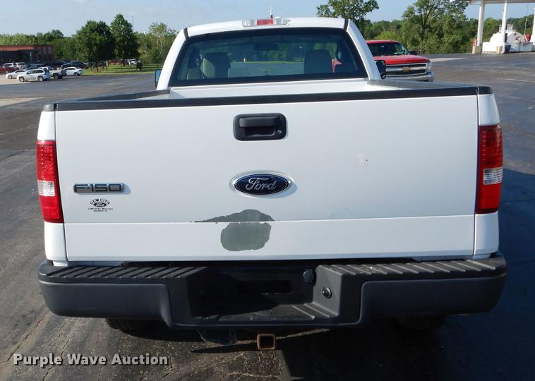 image for item DE8445 2008 Ford F150 XL pickup truck