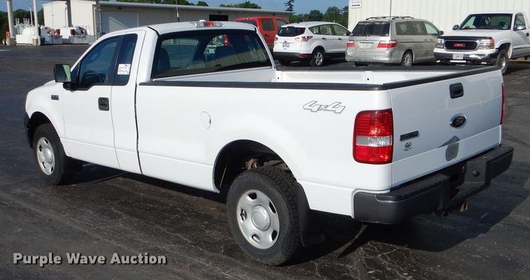 image for item DE8445 2008 Ford F150 XL pickup truck