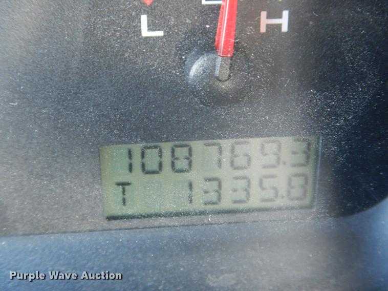 image for item DE8445 2008 Ford F150 XL pickup truck