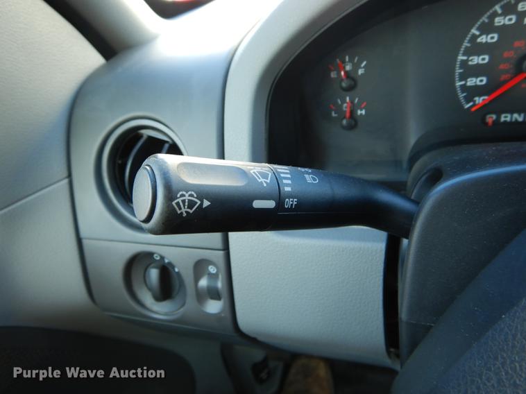 image for item DE8445 2008 Ford F150 XL pickup truck