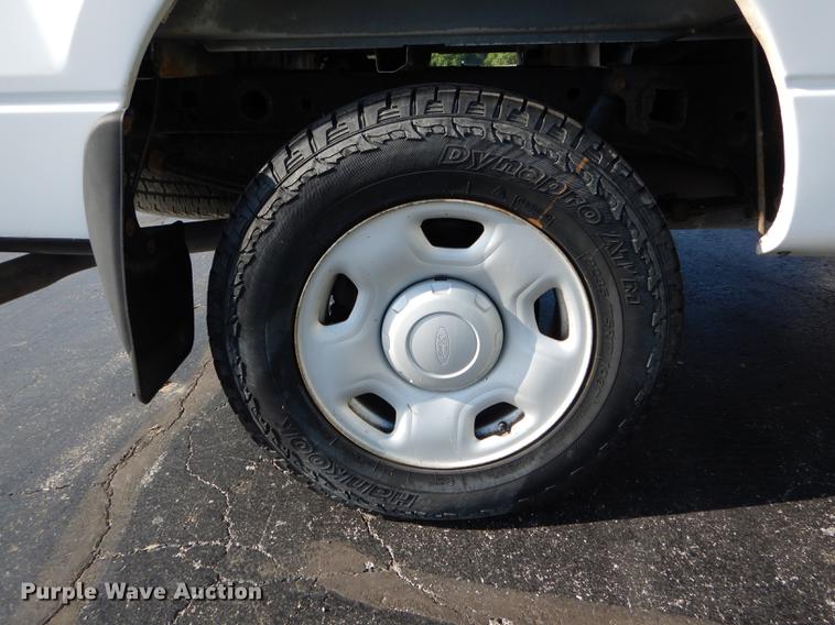 image for item DE8445 2008 Ford F150 XL pickup truck
