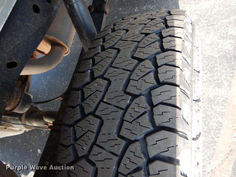 image for item DE8445 2008 Ford F150 XL pickup truck