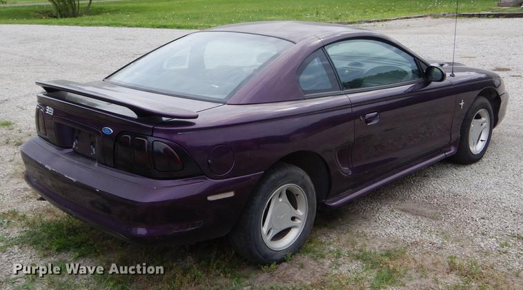 image for item DE8447 1996 Ford Mustang SRS