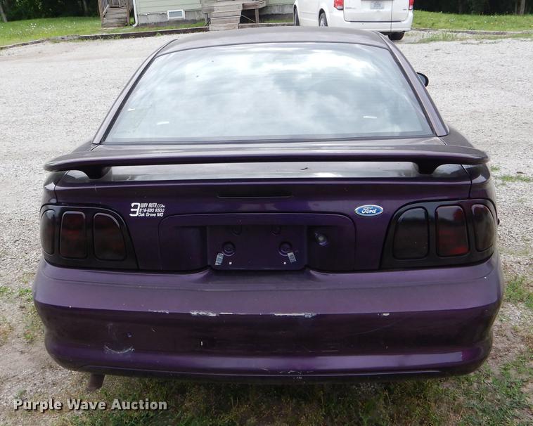 image for item DE8447 1996 Ford Mustang SRS