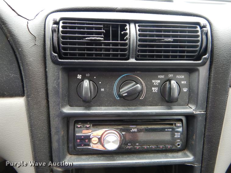 image for item DE8447 1996 Ford Mustang SRS