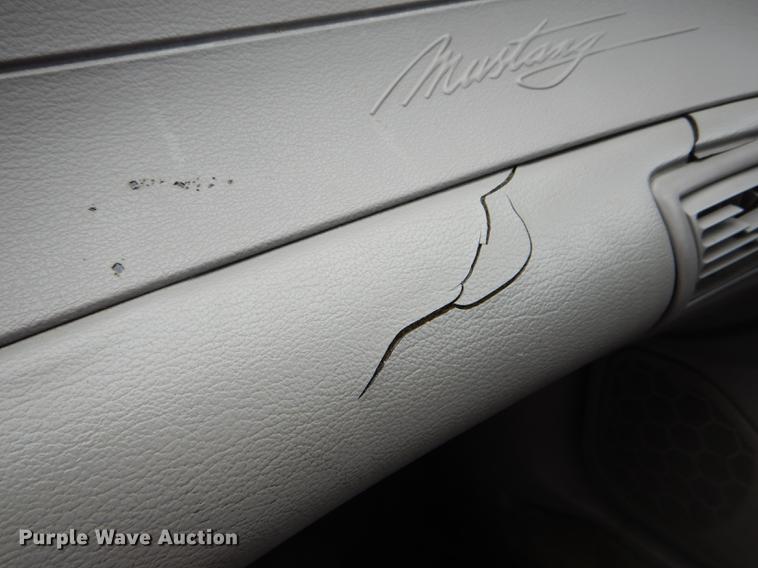 image for item DE8447 1996 Ford Mustang SRS