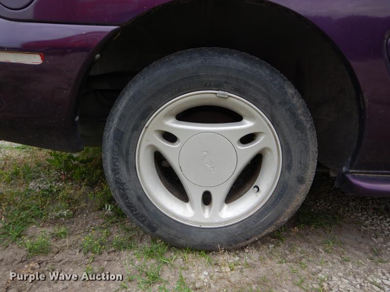 image for item DE8447 1996 Ford Mustang SRS