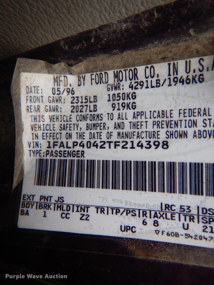 image for item DE8447 1996 Ford Mustang SRS