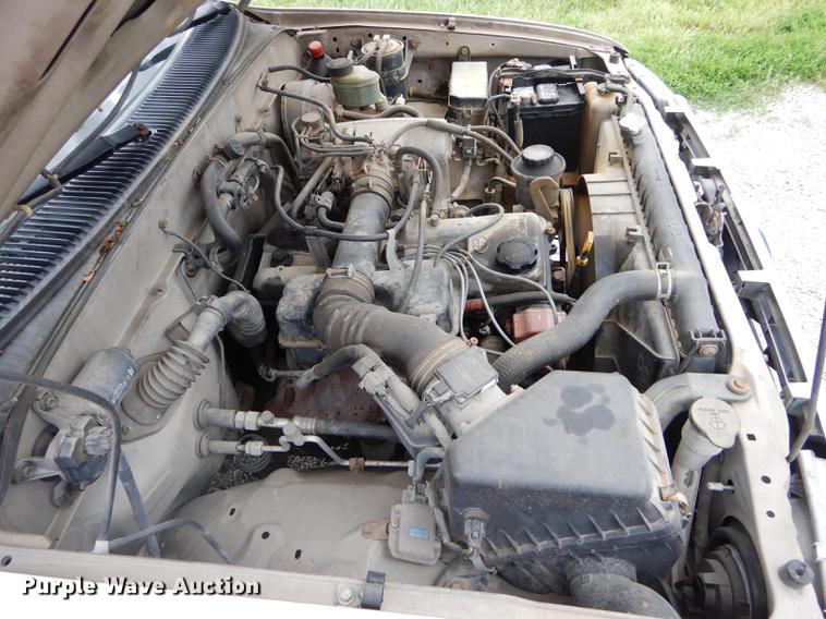 image for item DE8448 1997 Toyota Tacoma pickup truck