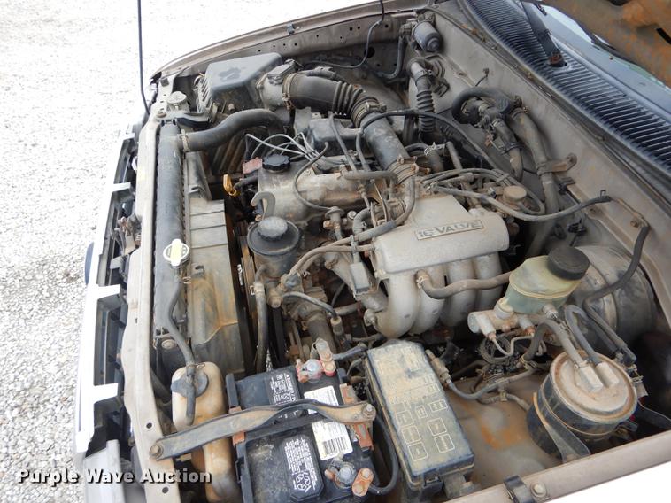 image for item DE8448 1997 Toyota Tacoma pickup truck