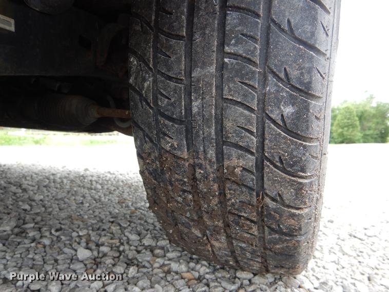 image for item DE8448 1997 Toyota Tacoma pickup truck