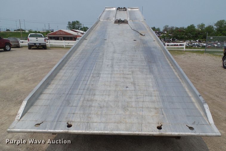 image for item DF0771 2006 Kenworth T300 rollback truck