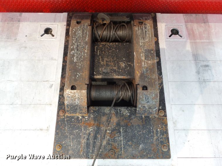 image for item DF0771 2006 Kenworth T300 rollback truck