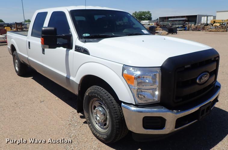 image for item DF1216 2015 Ford F250 Super Duty Crew Cab pickup truck