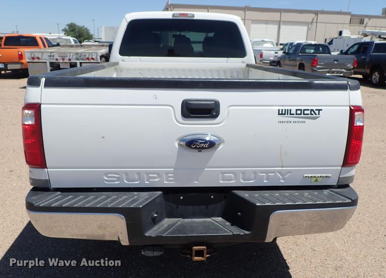 image for item DF1216 2015 Ford F250 Super Duty Crew Cab pickup truck