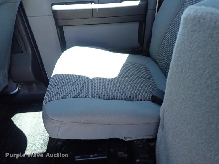 image for item DF1216 2015 Ford F250 Super Duty Crew Cab pickup truck