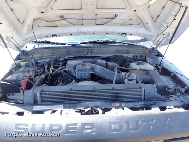 image for item DF1216 2015 Ford F250 Super Duty Crew Cab pickup truck