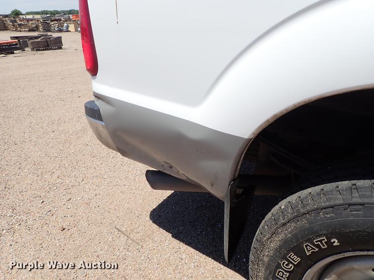 image for item DF1216 2015 Ford F250 Super Duty Crew Cab pickup truck