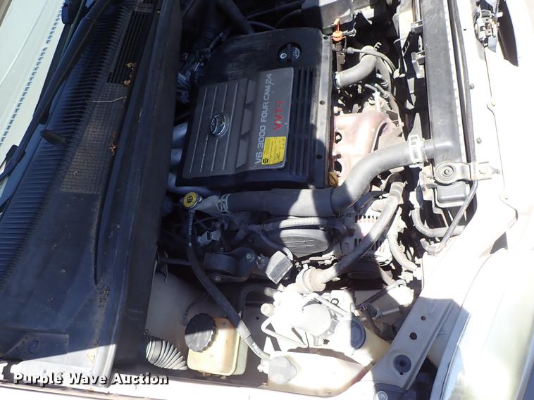 image for item DF1217 2002 Toyota Sienna van
