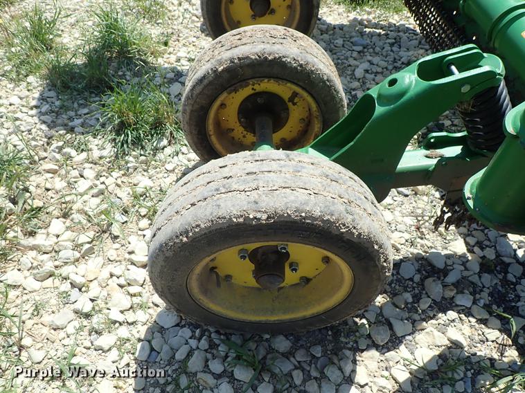 image for item DF1227 2018 John Deere HX15 batwing rotary mower