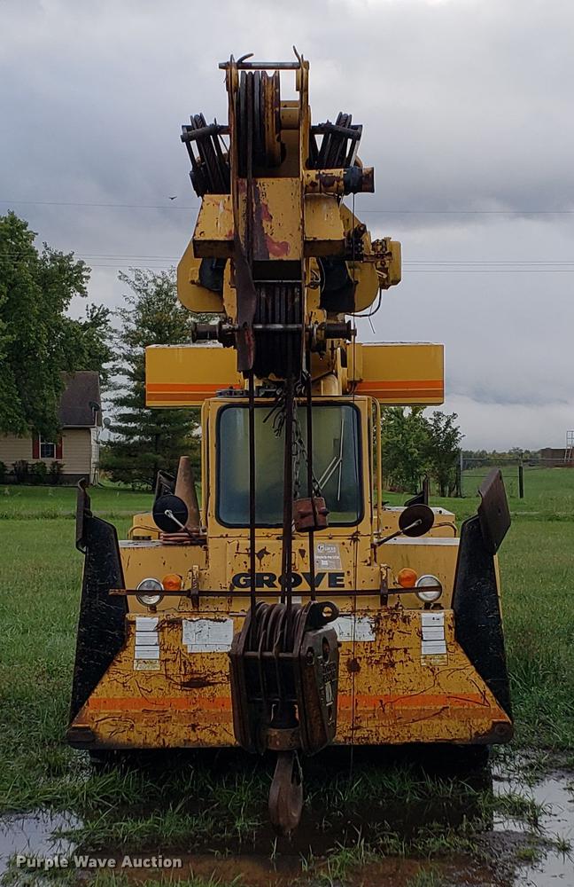 image for item DF2468 Grove RT58D crane