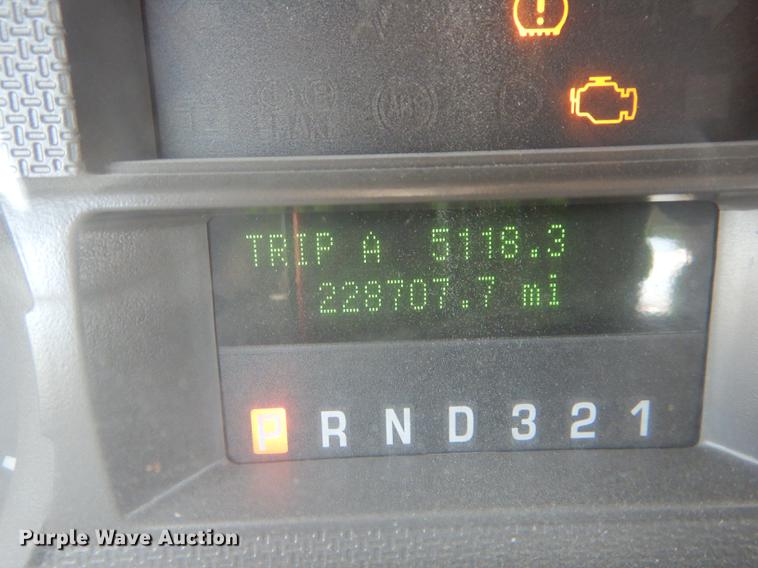 image for item DF7313 2009 Ford F350 Super Duty SuperCab pickup truck