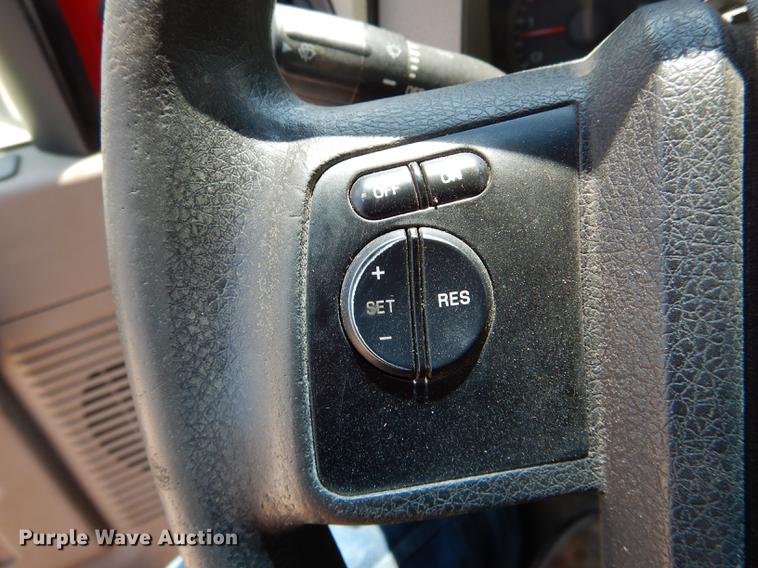 image for item DF7313 2009 Ford F350 Super Duty SuperCab pickup truck