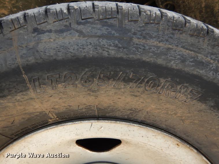 image for item DF7313 2009 Ford F350 Super Duty SuperCab pickup truck