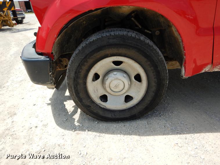 image for item DF7313 2009 Ford F350 Super Duty SuperCab pickup truck