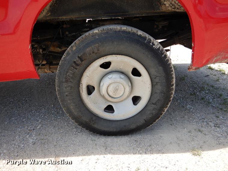 image for item DF7313 2009 Ford F350 Super Duty SuperCab pickup truck