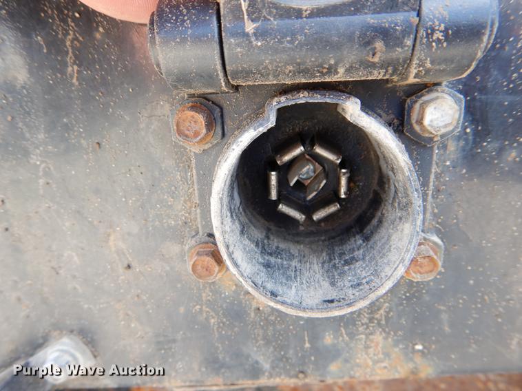 image for item DF7317 2011 Ford F350 Super Duty XL Crew Cab flatbed pickup truck