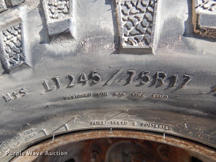 image for item DF7317 2011 Ford F350 Super Duty XL Crew Cab flatbed pickup truck