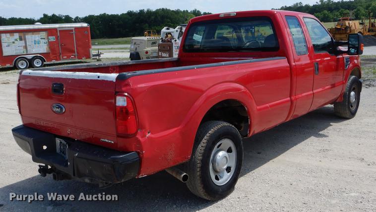 image for item DF7322 2009 Ford F350 Super Duty XL SuperCab pickup truck
