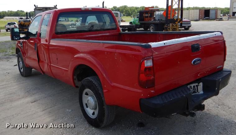 image for item DF7322 2009 Ford F350 Super Duty XL SuperCab pickup truck