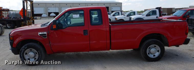 image for item DF7322 2009 Ford F350 Super Duty XL SuperCab pickup truck