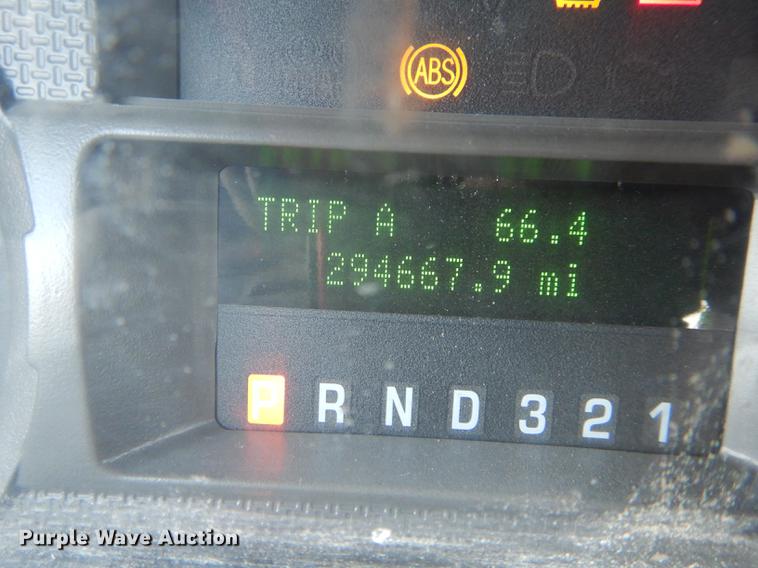 image for item DF7322 2009 Ford F350 Super Duty XL SuperCab pickup truck