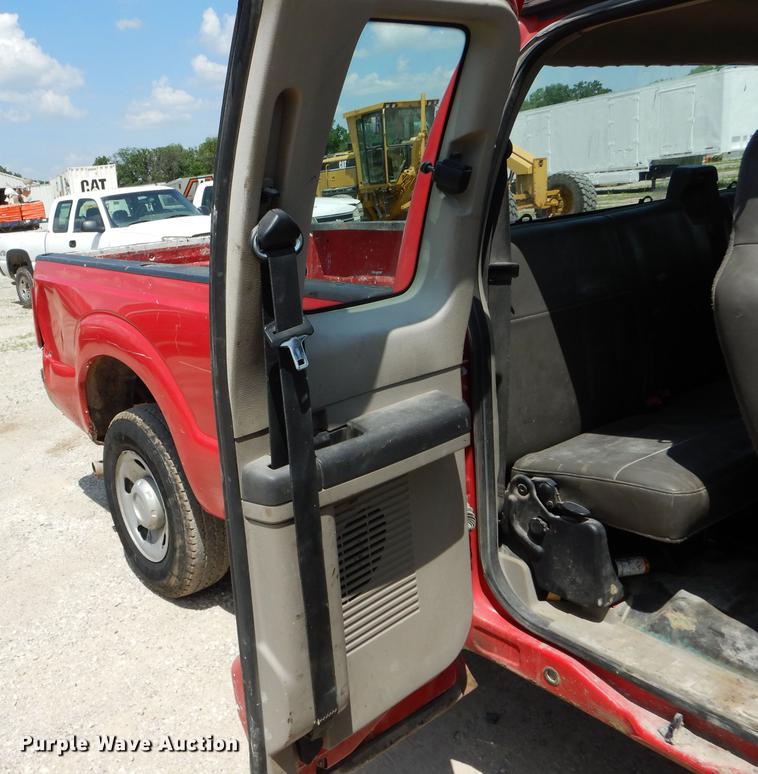 image for item DF7322 2009 Ford F350 Super Duty XL SuperCab pickup truck