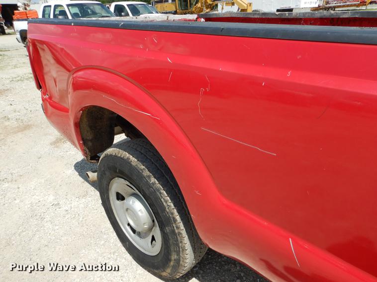 image for item DF7322 2009 Ford F350 Super Duty XL SuperCab pickup truck